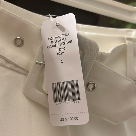 Bebe size 2 highways, self belt woven cigarette leg pant white off-white - Picture 4 of 4